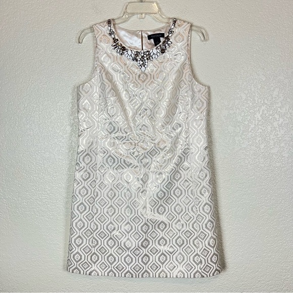 White House Black Market Dresses & Skirts - WHBM White Metallic Jacquard Shift Mini Dress Jewel Embellished Neckline size 8